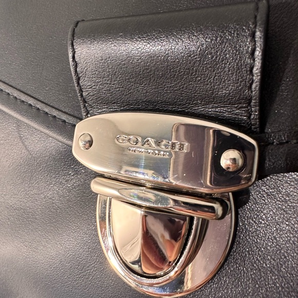 Coach | Metropolitan Soft Push Lock Briefcase - Picture 10 of 11